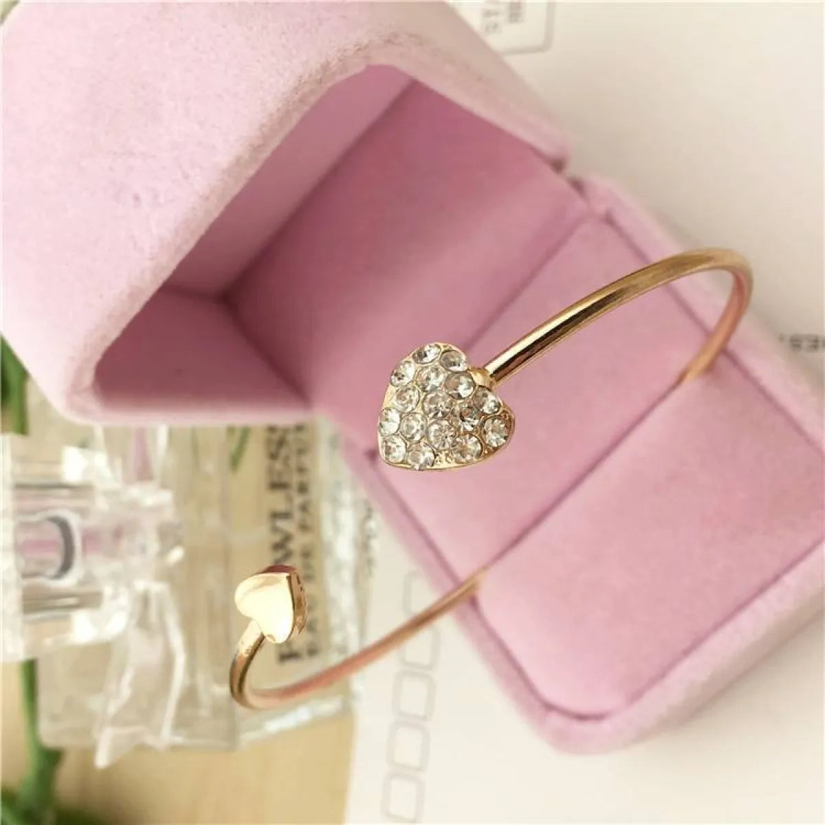 Women’s Heart Shaped Bracelet - Accessories - 9