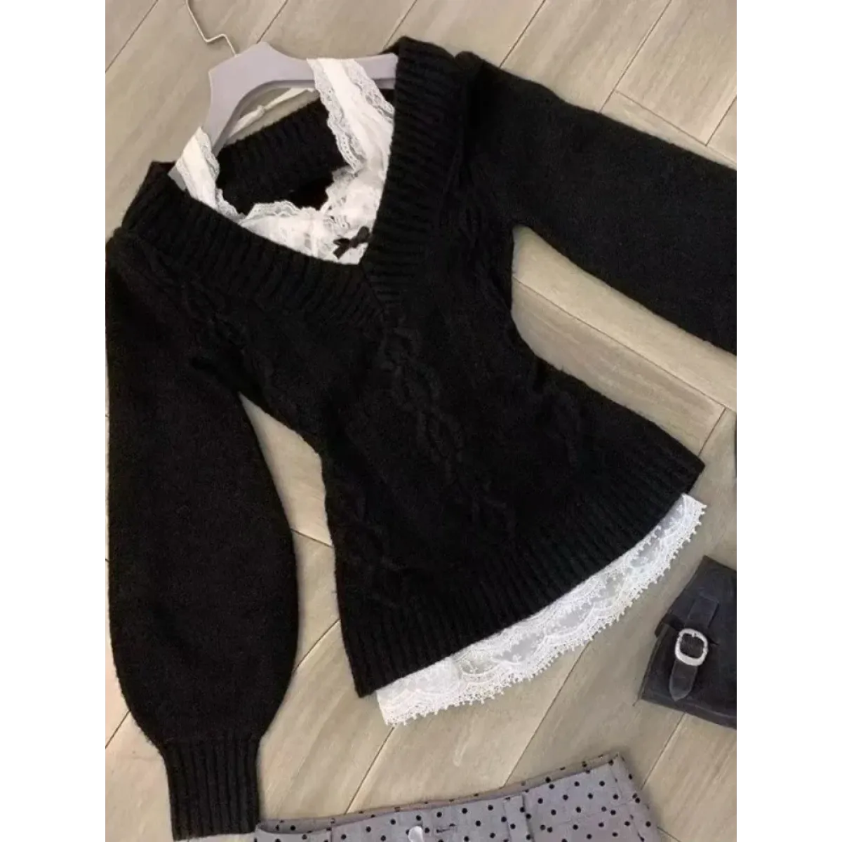Elegant V-Neck Knitted Sweater - Best Sellers - Sweaters - 1