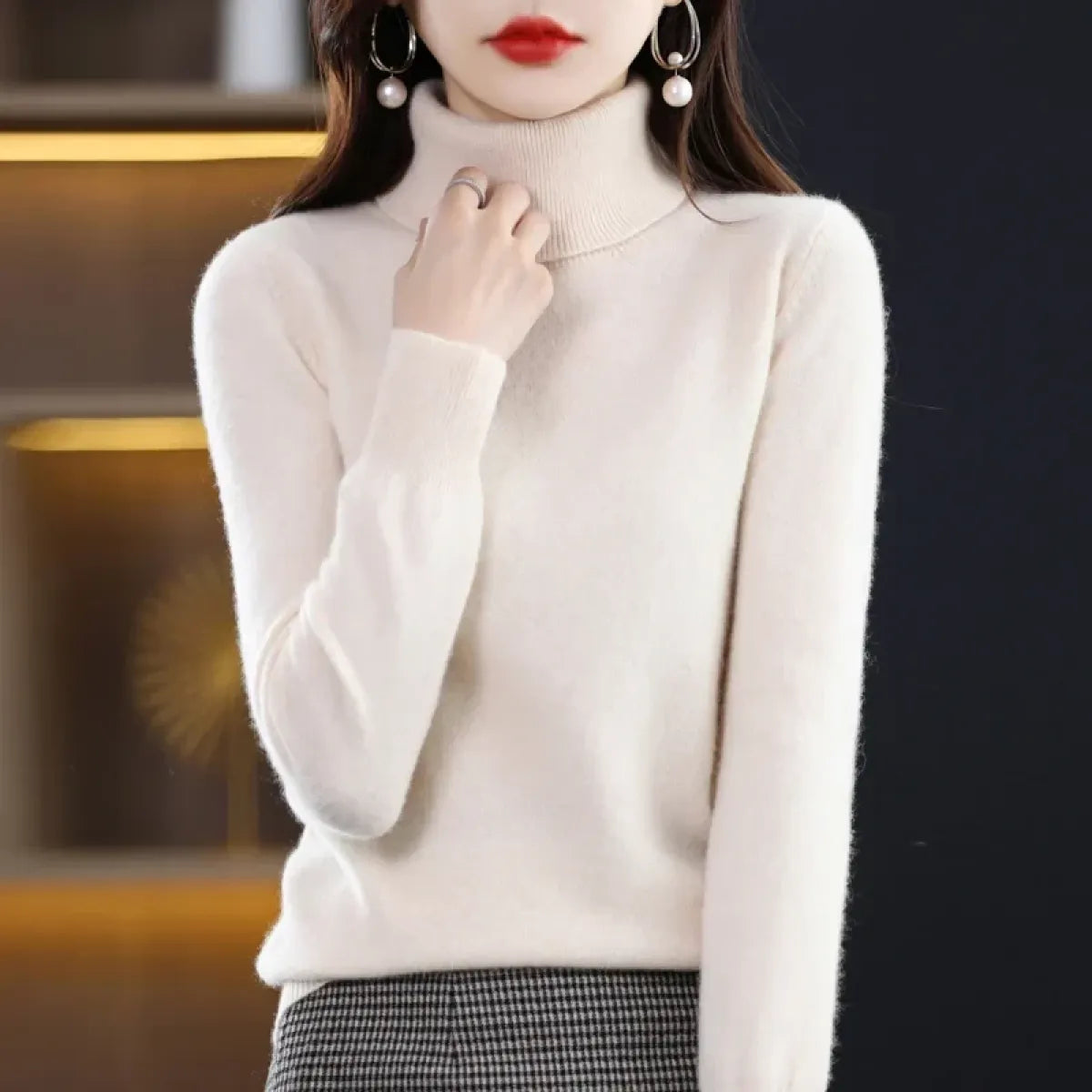 Elegant Merino Wool Turtleneck Sweater - Best Sellers - Sweater / Pullover - 1