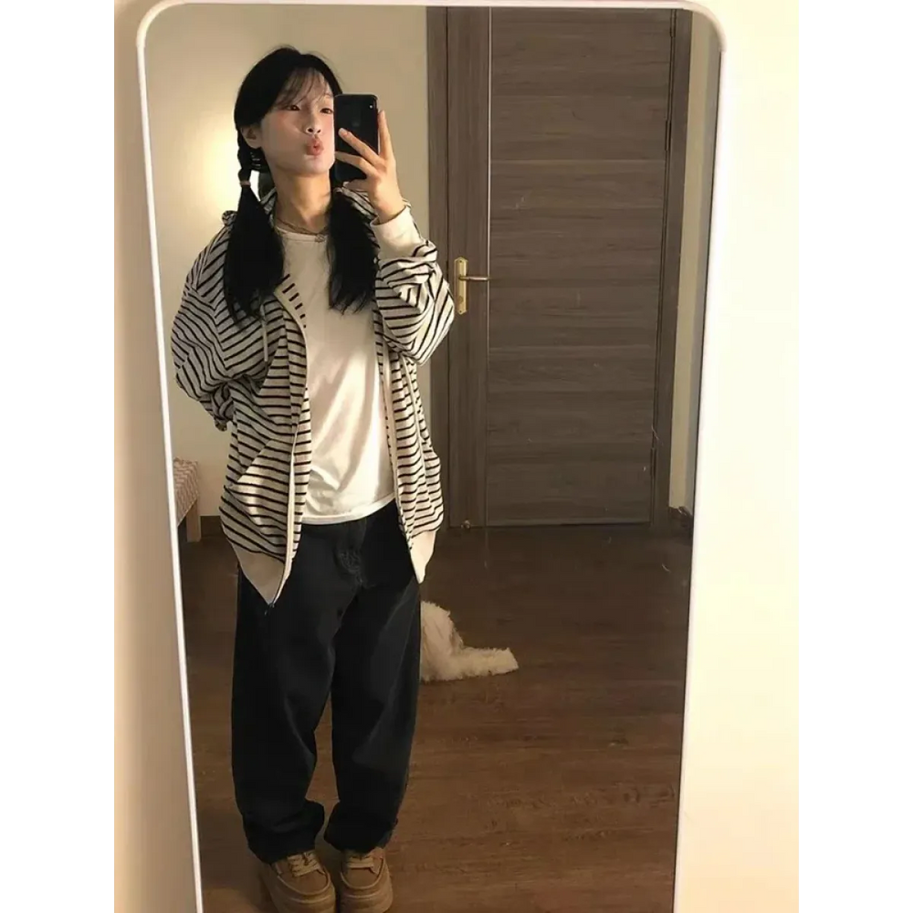 Striped Harajuku Zip Hoodie - Best Sellers - Sweatshirts - 1