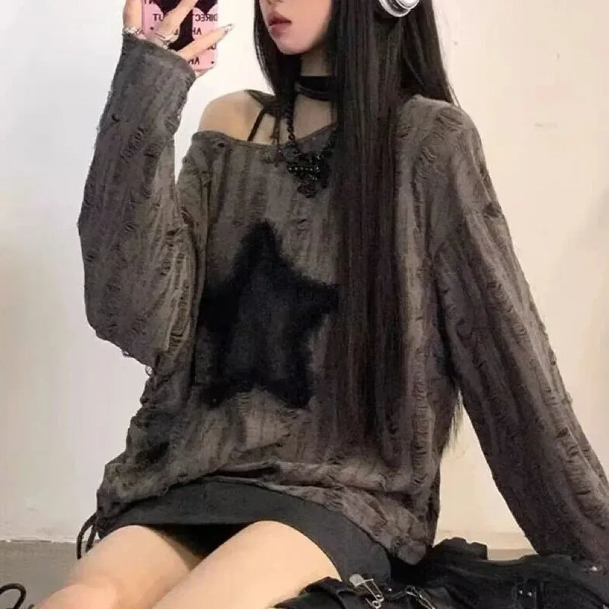 Y2K Star Distressed Off-Shoulder Long Sleeve Tee - Best Sellers - T-Shirt - 1