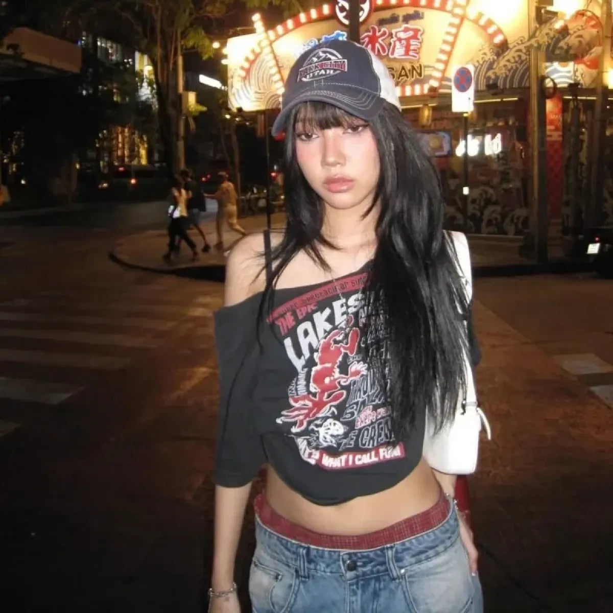 Black Off-Shoulder Graphic Tee – Y2K Grunge Punk Harajuku Crop Top - Best Sellers - Short - Off-Shoulder - Crop Tops - 1