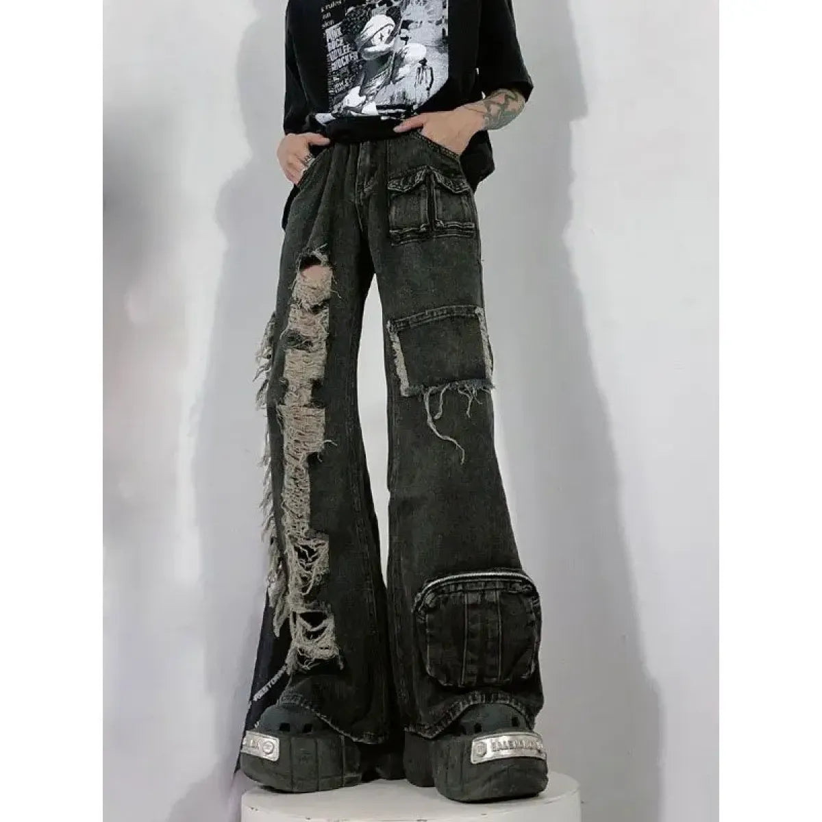 Y2K Grunge Multi-Pocket Distressed Bell Bottom Jeans - Best Sellers - Jeans - 6